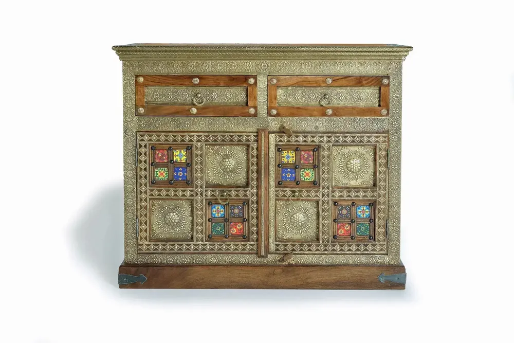 Commodes - Commode en bois d'acacia, céramique et bronze - GINER Y COLOMER