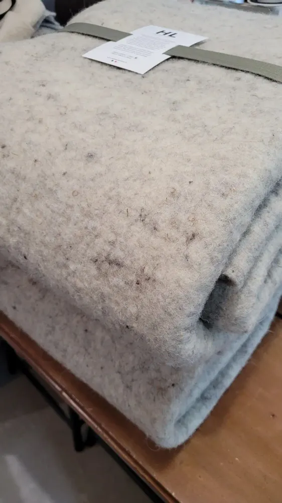 Throw blankets - Wool felt plaid - HELOISE LEVIEUX