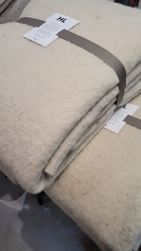 Throw blankets - Wool felt plaid - HELOISE LEVIEUX