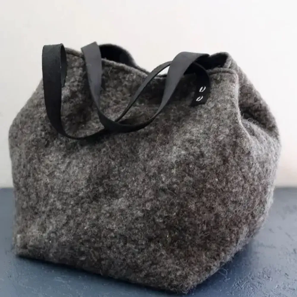 Bags and totes - " Anne\ "” tote bag - HELOISE LEVIEUX