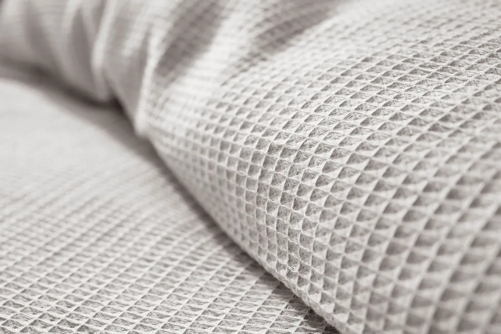 Linge de lit - Parure de couette 260x240cm + 2 taies d'oreiller 65X65cm nid d'abeille Perle - COTON PUR