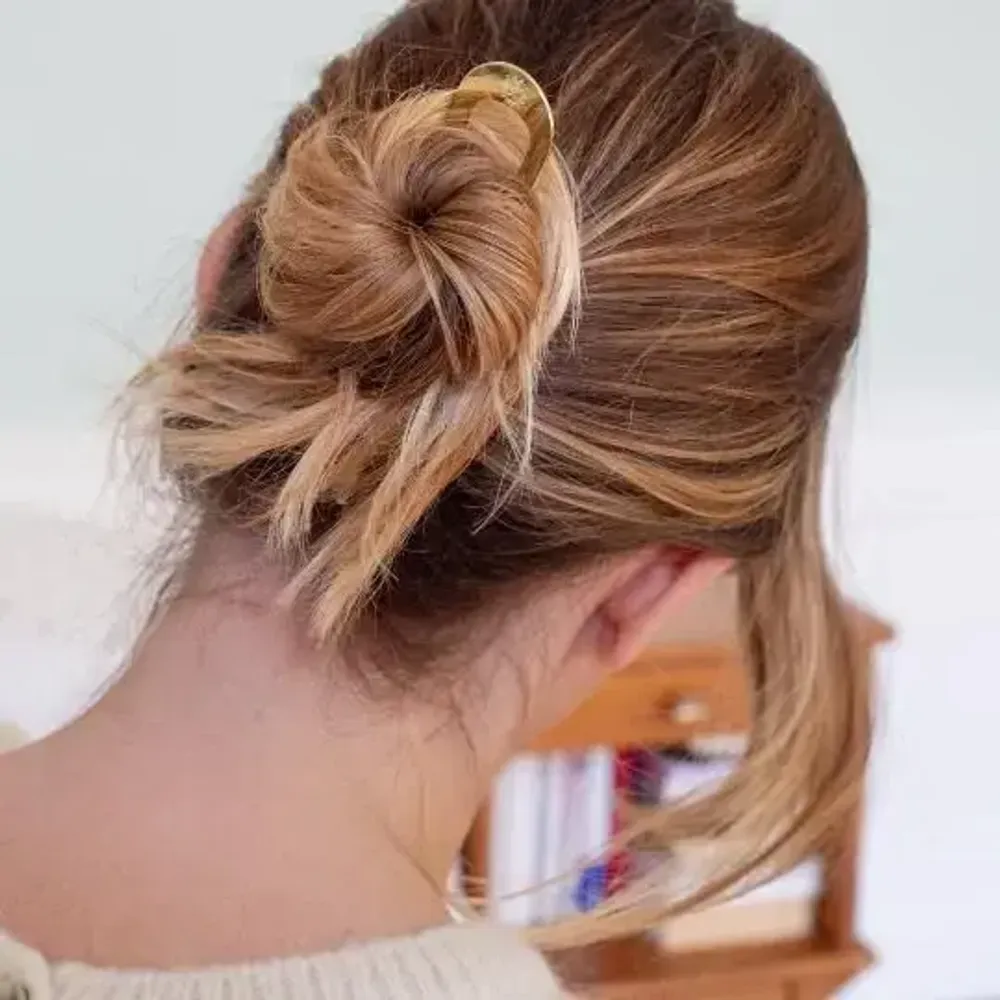 Hair accessories - Gold metal bun peak - BACHCA