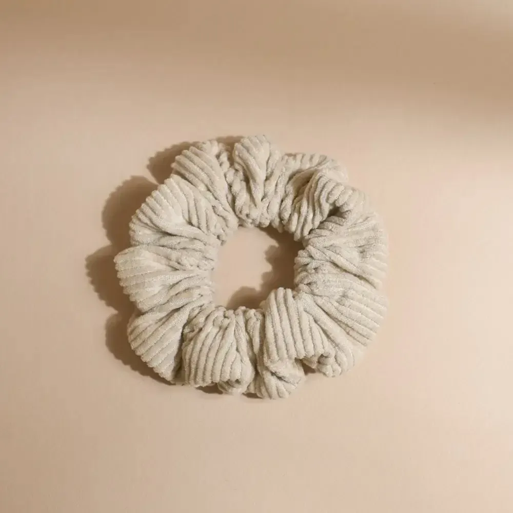 Hair accessories - Velvet Scrunchie - BACHCA