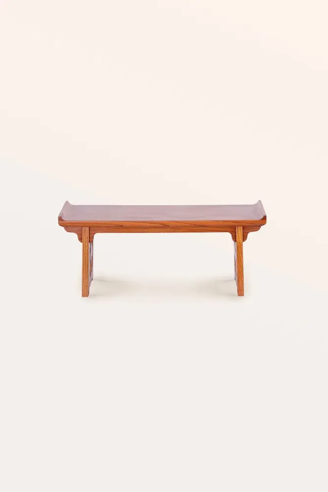 Autres tables - Mini-table faite à la main avec extrémités tournées vers le haut - THE ZHAI