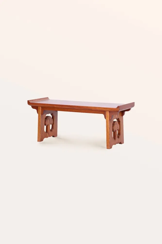 Autres tables - Mini-table faite à la main avec extrémités tournées vers le haut - THE ZHAI
