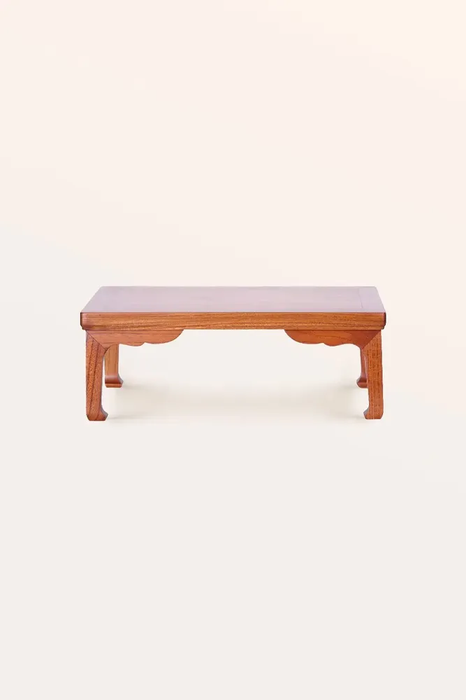 Autres tables - Petite table faite à la main avec de longs pieds - THE ZHAI