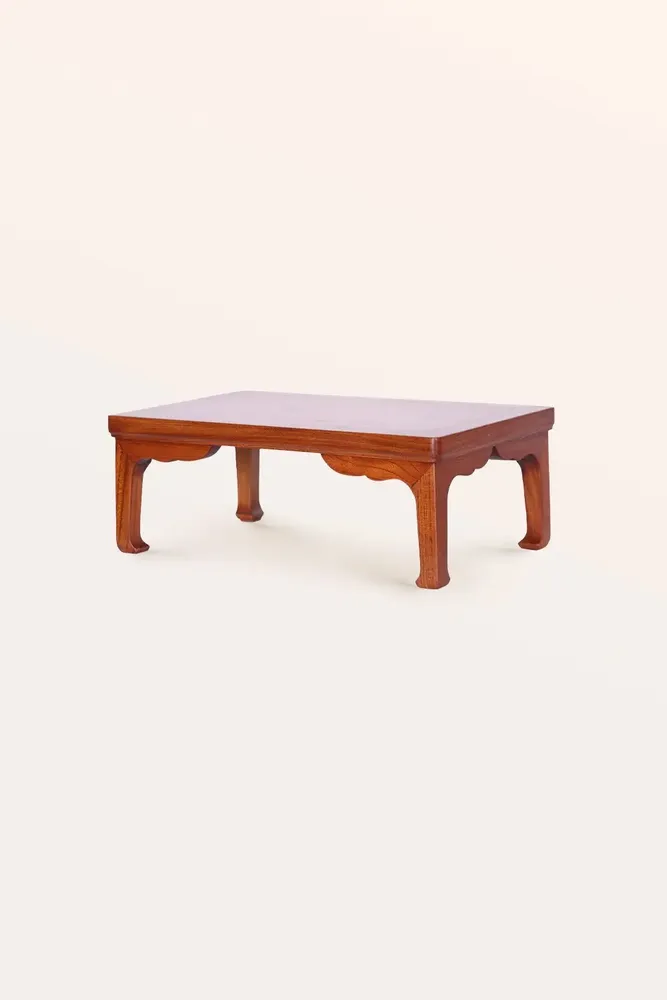 Autres tables - Petite table faite à la main avec de longs pieds - THE ZHAI
