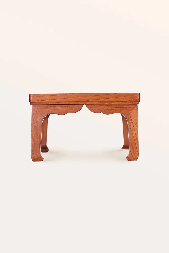 Autres tables - Petite table faite à la main avec de longs pieds - THE ZHAI