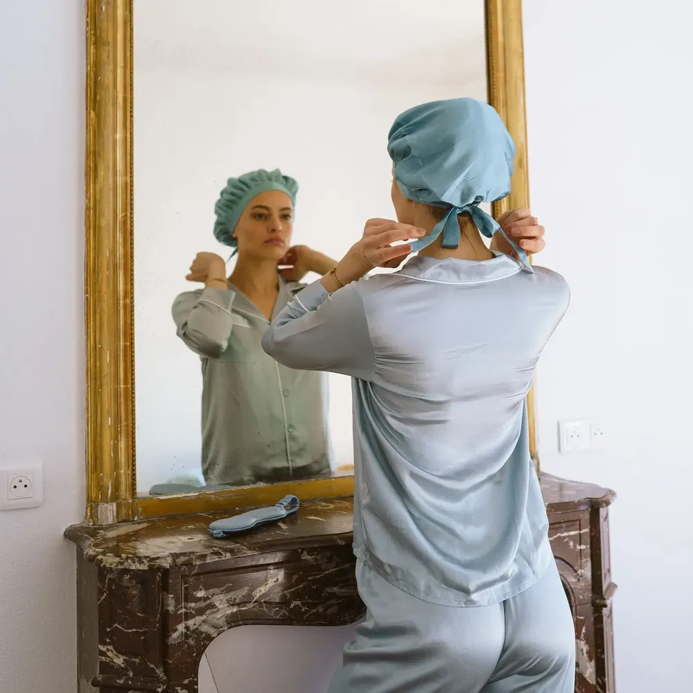 Loungewear - 19-momme 100% silk nightcap - QUÊTE DE SOIE