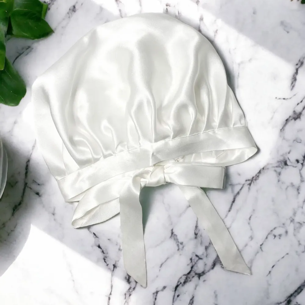 Loungewear - 19-momme 100% silk nightcap - QUÊTE DE SOIE