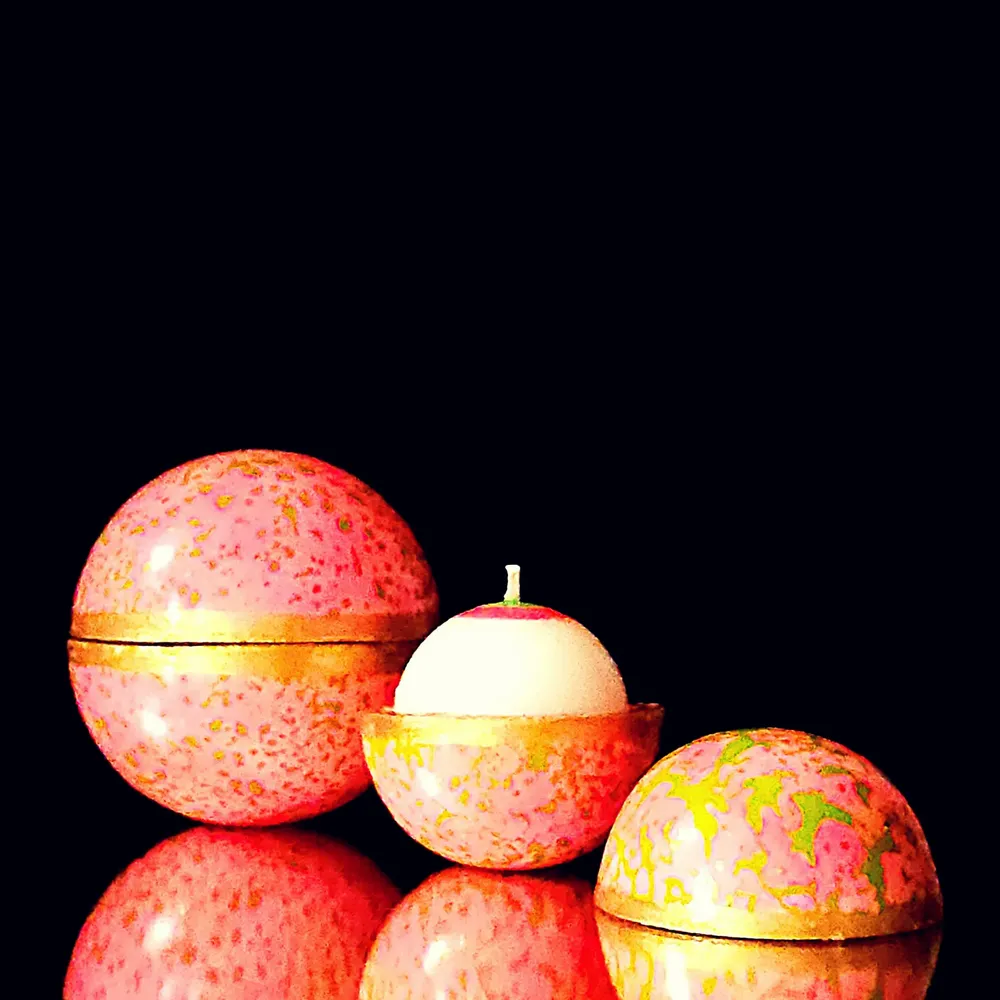 Gifts - Bollywood Rose Musk Globe Candle - PONPON CURIOSITAS