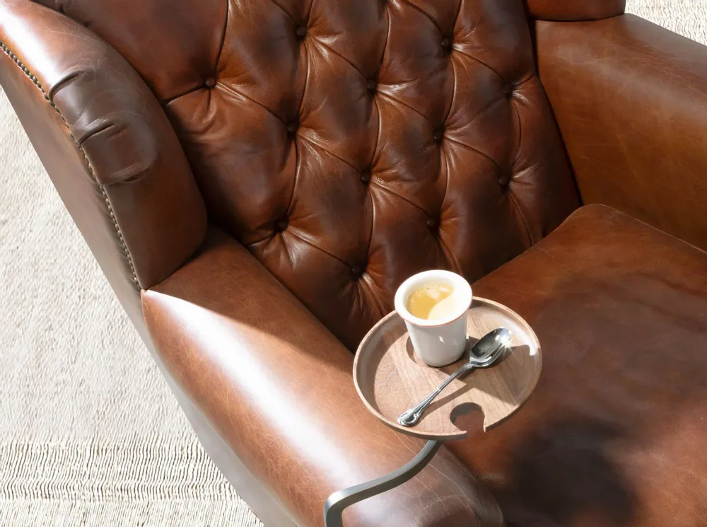Armchairs - Cognac brown leather Chester armchair - ANGEL CERDÁ