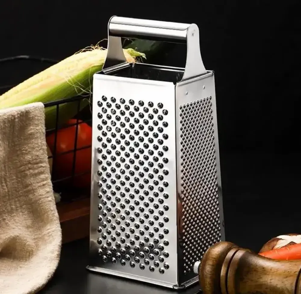 Couteaux - Râpe à fromage et légumes - 4 coloris disponibles - SOSTRAW & SMARTTHINGS