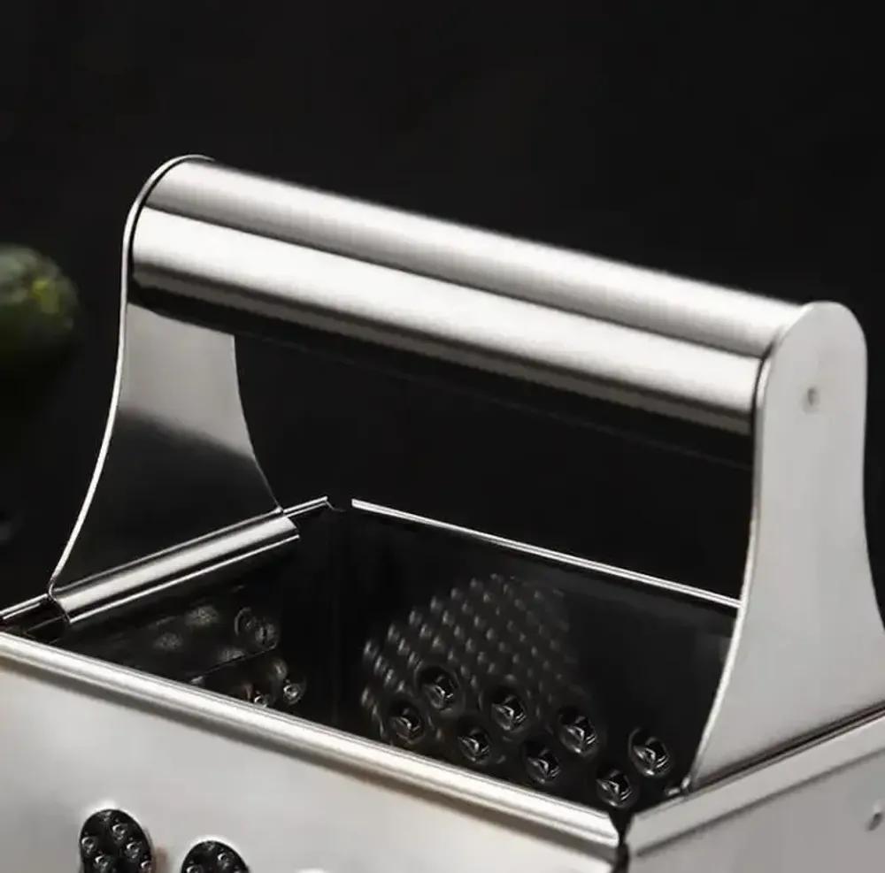Couteaux - Râpe à fromage et légumes - 4 coloris disponibles - SOSTRAW & SMARTTHINGS
