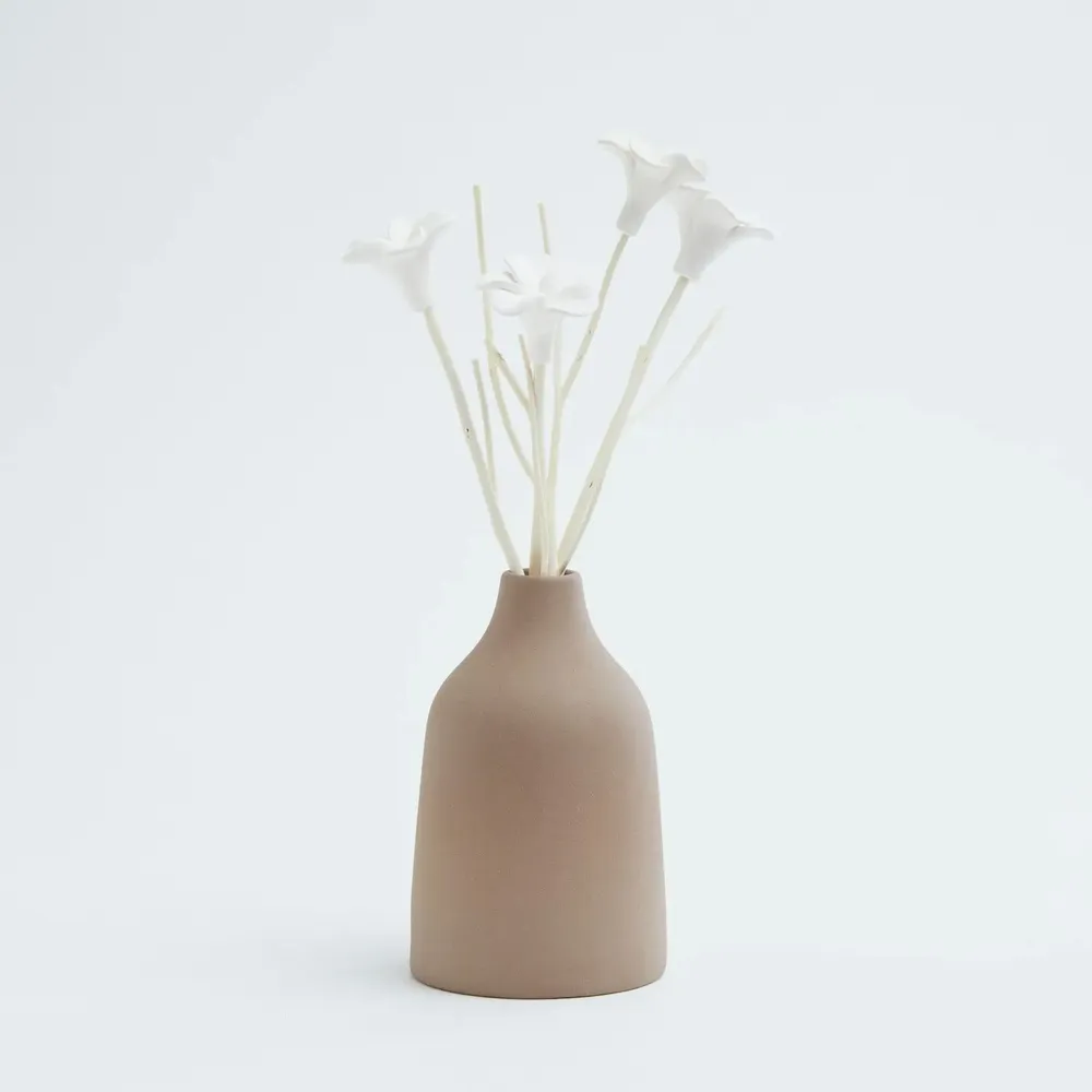 Floral decoration - Home fragrance diffuser vase, Aromatic diffuser in ceramic with sticks - ANOQ
