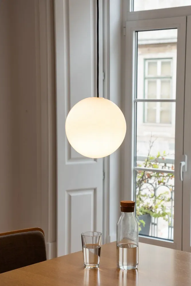 Plafonniers - Lampe BULB à éclairage d'ambiance en forme de sphère en verre - MOR