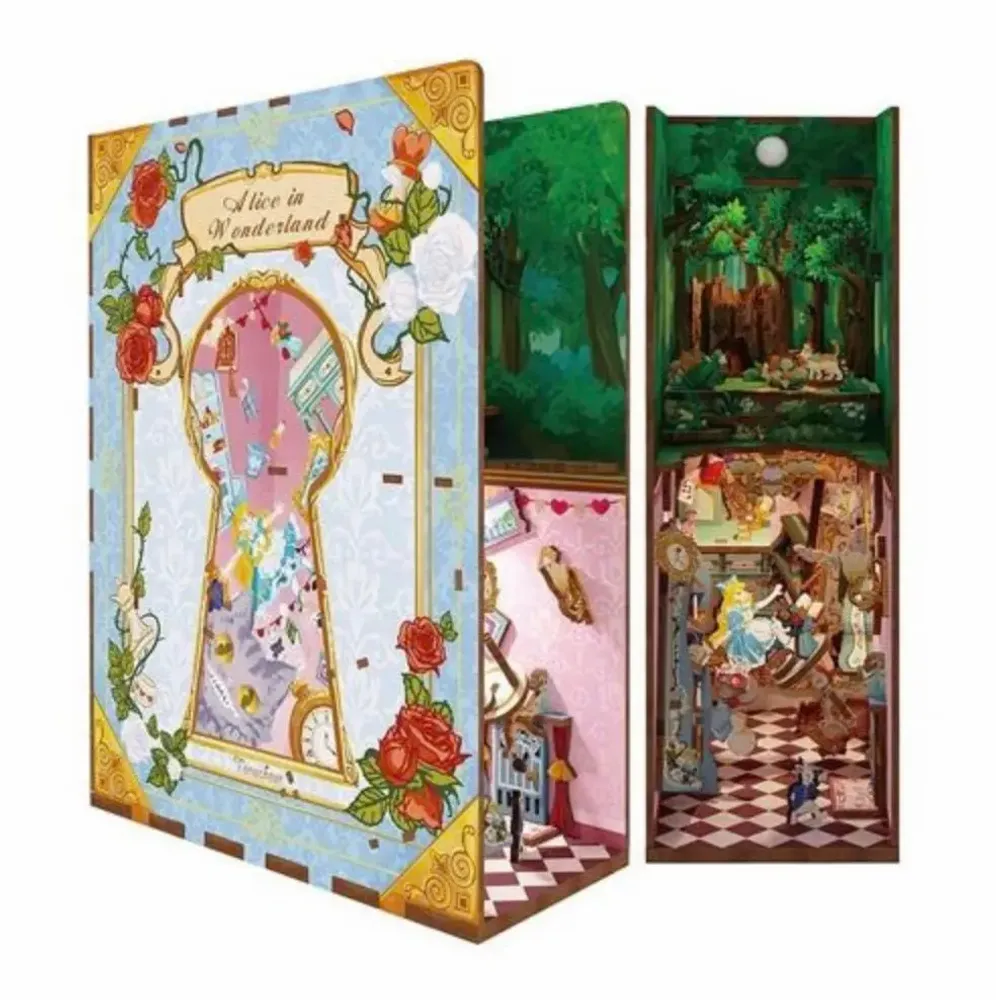Sculptures, statuettes and miniatures - Book Nook - Alice in Wonderland - CENGO