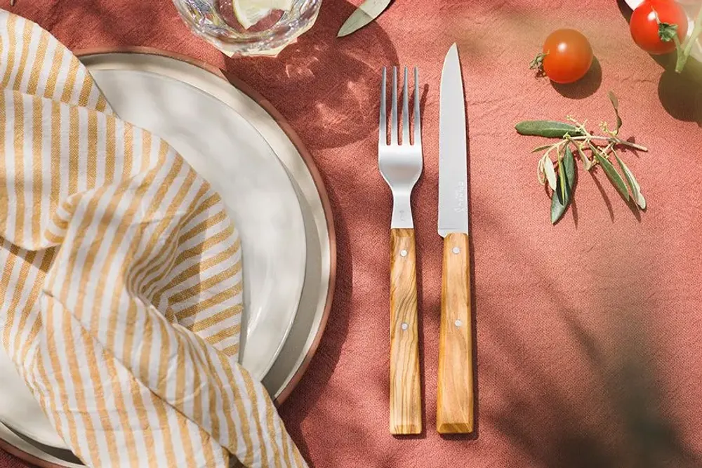 Ménagères - Table au soleil - OPINEL