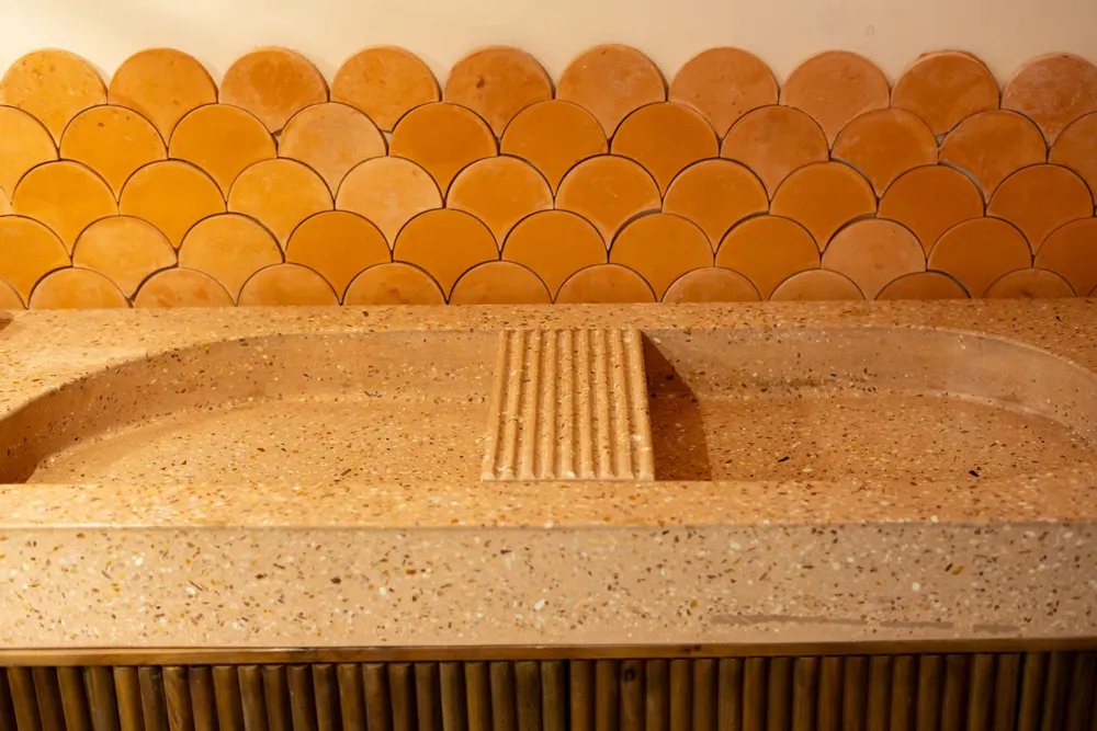 Kitchen splash backs - Tear Drop Cement Tiles - ILOT COLOMBO