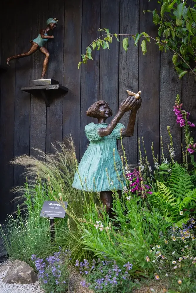 Ornaments - Garden sculpture - DAWN CONN SCULPTURE LIMITED