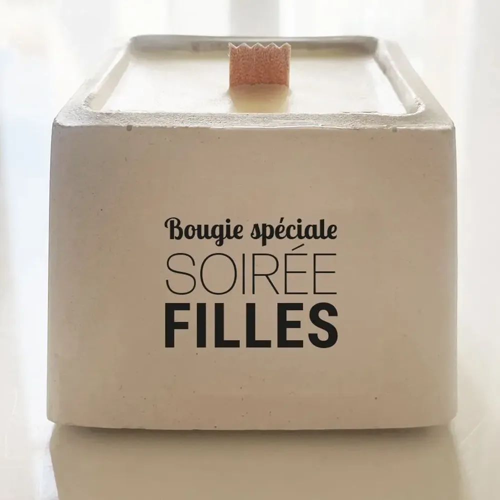 Objets personnalisables - Bougie en béton à message - TOUT EST DIT