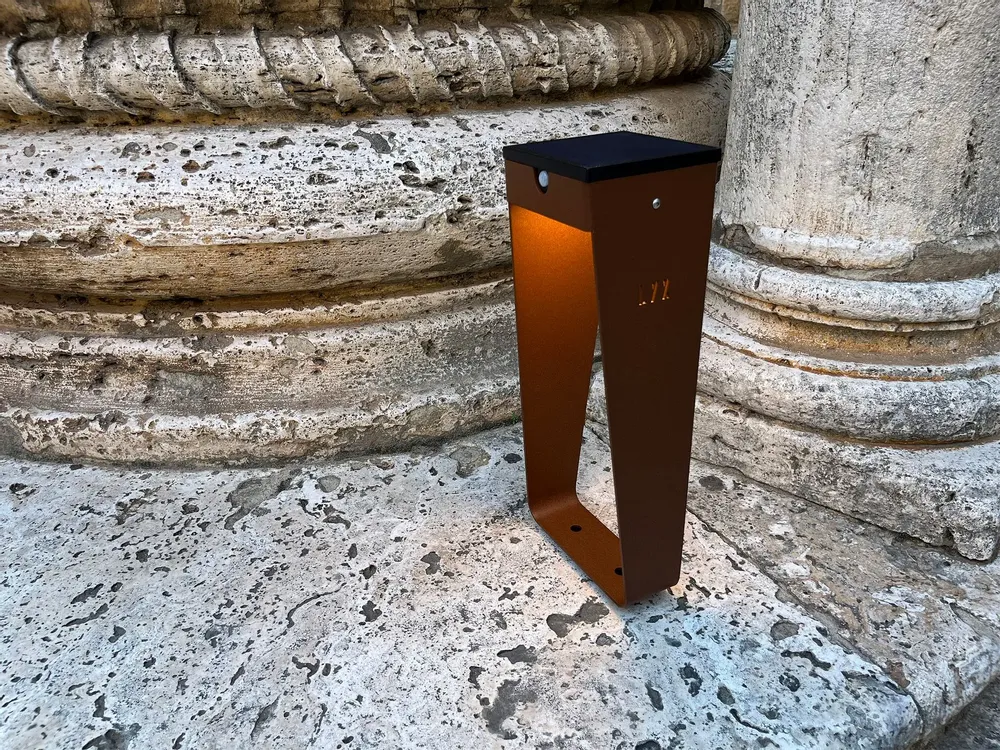 Outdoor floor lamps - BTS 400 solar pathway light - LYX LUMINAIRES