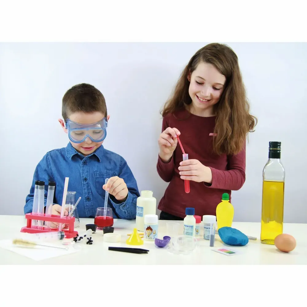 Toys - Chemistry - 150 experiments - BUKI FRANCE