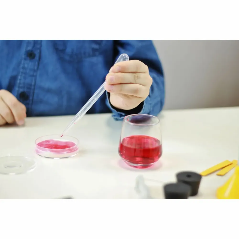 Toys - Chemistry - 150 experiments - BUKI FRANCE