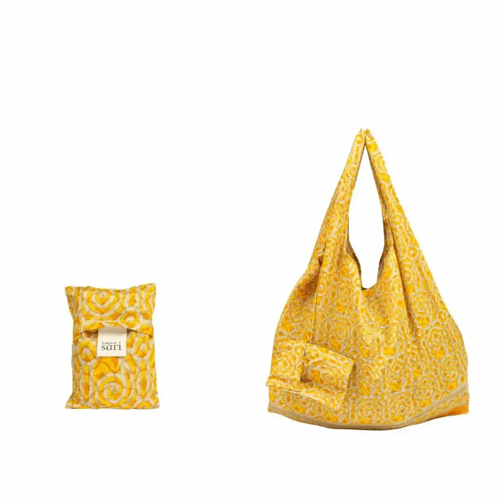 Sacs et cabas - Des sacs à provisions fabriqués à la main et recyclés à partir de sari - I WAS A SARI