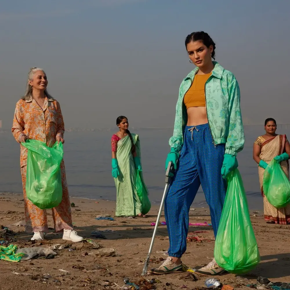Prêt-à-porter - Des blousons bomber recyclés : uniques en leur genre - I WAS A SARI