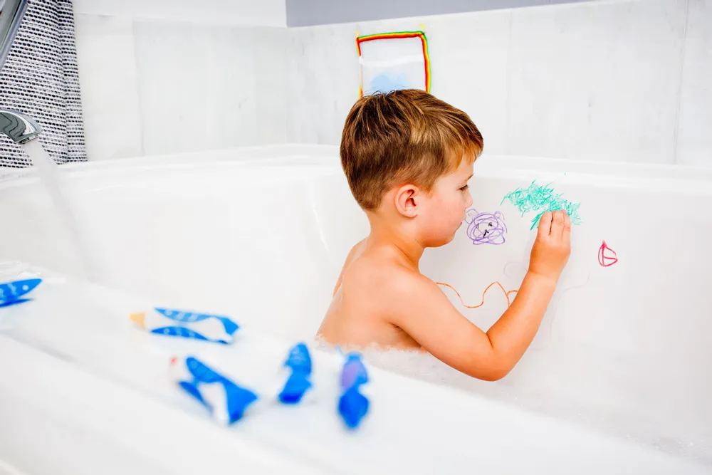 Children's arts and crafts - kitpas Rice Bran Wax Bath Crayon - KITPAS