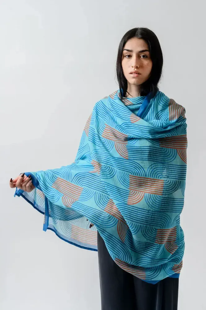Foulards et écharpes - Etheral Motion A Scarf - KORES ACCESSORIES