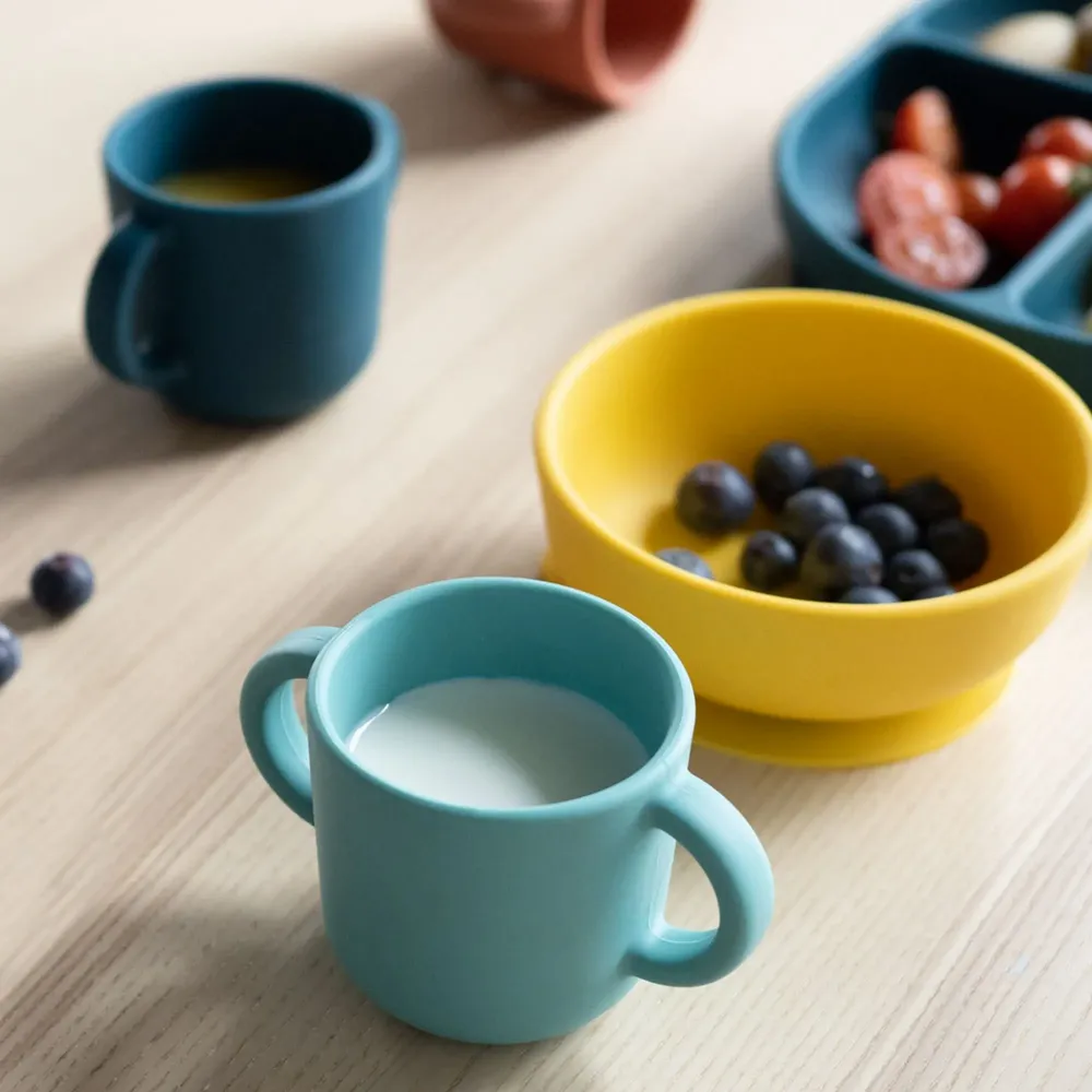 Repas pour enfant - Set de 2 tasses d'apprentissage en silicone - Blue Abyss / Lagoon - EKOBO