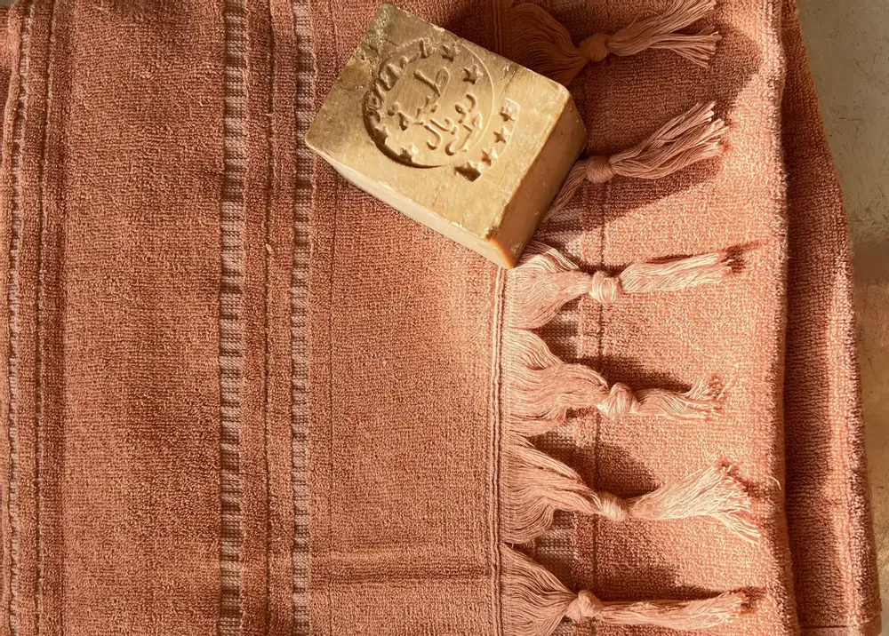 Serviettes de bain - FOUTA EN COTON BIOLOGIQUE - COLLECTION DOLCE - COULEUR AMBRE - KARAWAN AUTHENTIC