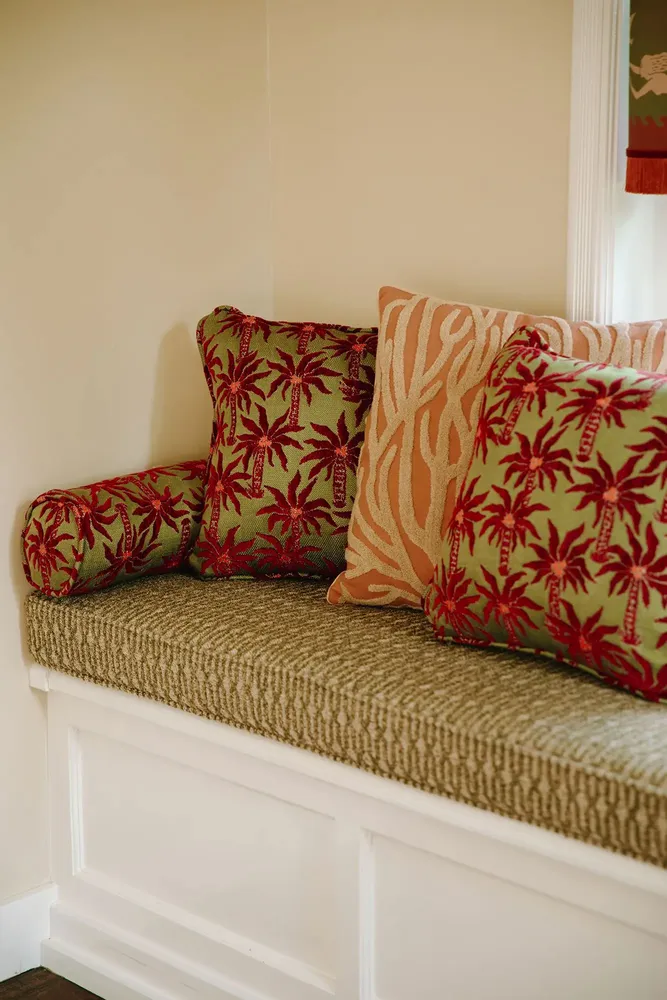 Garden textiles - Cushion Laura Olive & Bordeaux - PALAIS SUSTAINABLE LUXURY