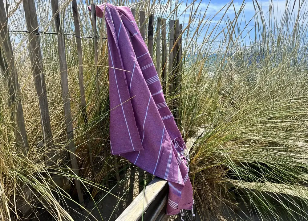 Serviettes de bain - FOUTA EN COTON BIOLOGIQUE - Collection HAMMAM - Couleur BORDEAUX - KARAWAN AUTHENTIC