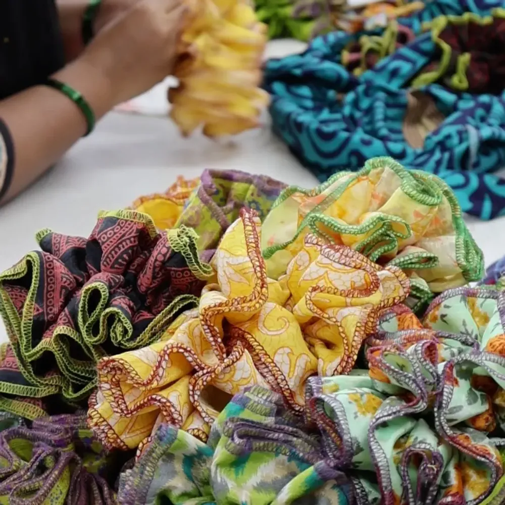 Accessoires cheveux - Chouchous recyclés fabriqués à la main - I WAS A SARI