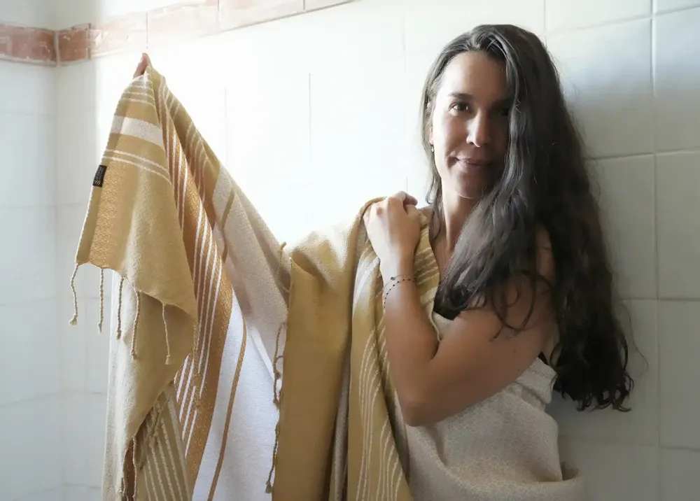 Serviettes de bain - FOUTA EN COTON BIOLOGIQUE - Collection SAND- Couleur SABLE & BLANC - KARAWAN AUTHENTIC