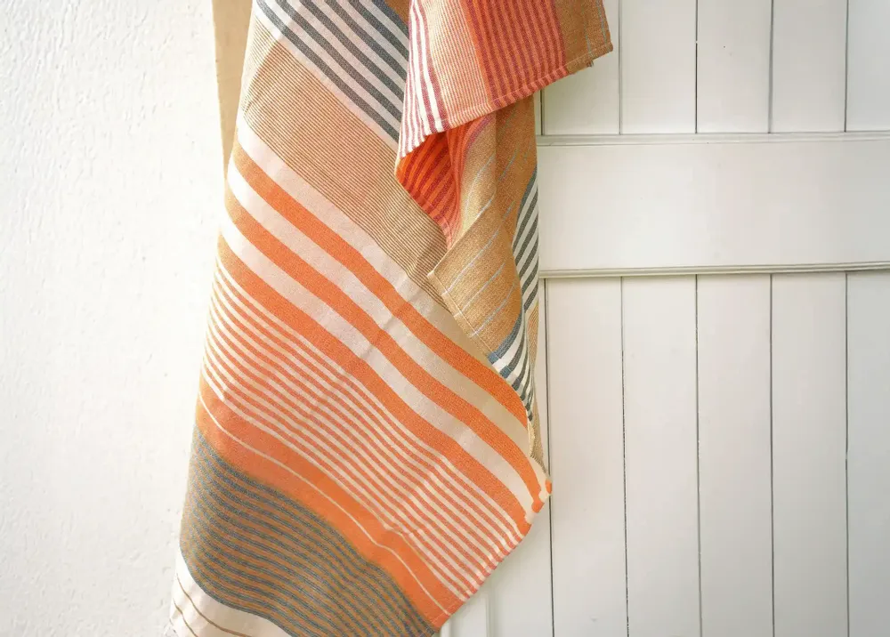 Serviettes de bain - FOUTA EN COTON BIOLOGIQUE - Collection SUD - Couleur INDIA GOLD - KARAWAN AUTHENTIC