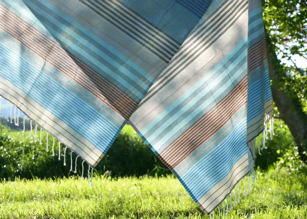Bath towels - FOUTA WOVEN IN ORGANIC COTTON - SOUTH - COLOR WAVES - KARAWAN AUTHENTIC