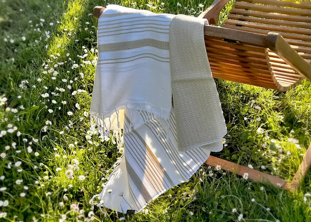 Bath towels - ORGANIC COTTON TOWEL - WHITE SAND Collection - Color WHITE & GINGER - KARAWAN AUTHENTIC
