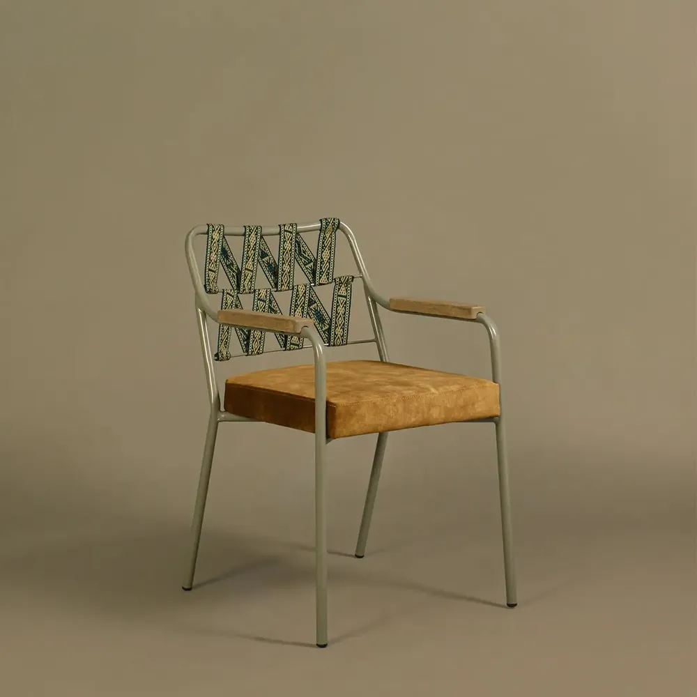 Chairs for hospitalities & contracts - Tiyana Clásica Chair - NA'LAGO