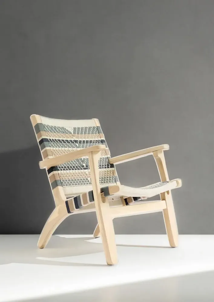 Lounge chairs for hospitalities & contracts - Nalago Lounge Chair Black & White - NA'LAGO
