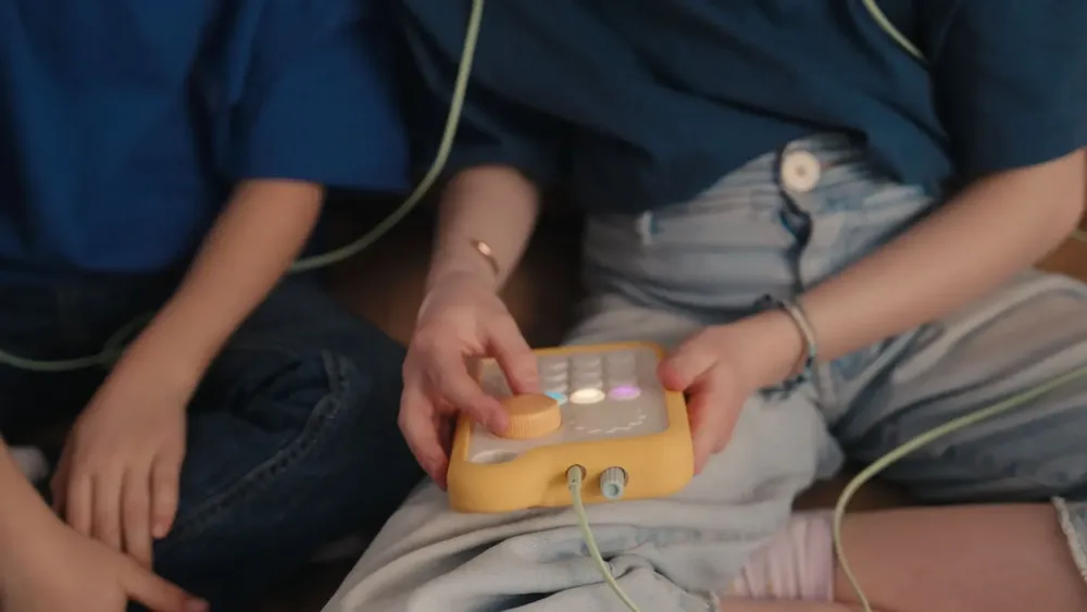 Children's games - Fabli, the audio companion to grow up differently - FABLI