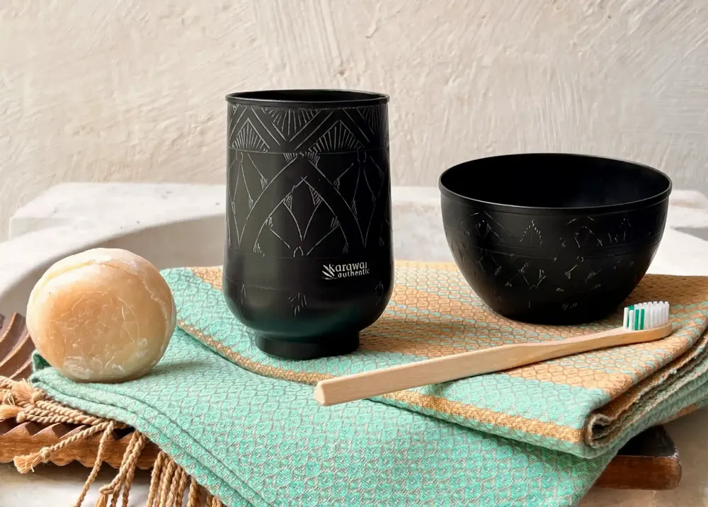 Decorative objects - ETCHED BLACK BRASS GLASS' ARABESK ' - KARAWAN AUTHENTIC