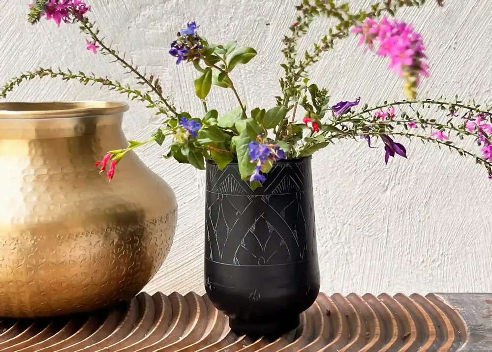 Decorative objects - ETCHED BLACK BRASS GLASS' ARABESK ' - KARAWAN AUTHENTIC