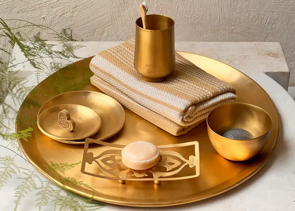 Decorative objects - SMOOTH BRASS GLASS' MOON ' - KARAWAN AUTHENTIC