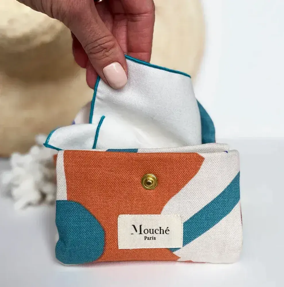 Other bath linens - L'Originale pouch and its 6 tissue handkerchiefs - MOUCHÉ PARIS