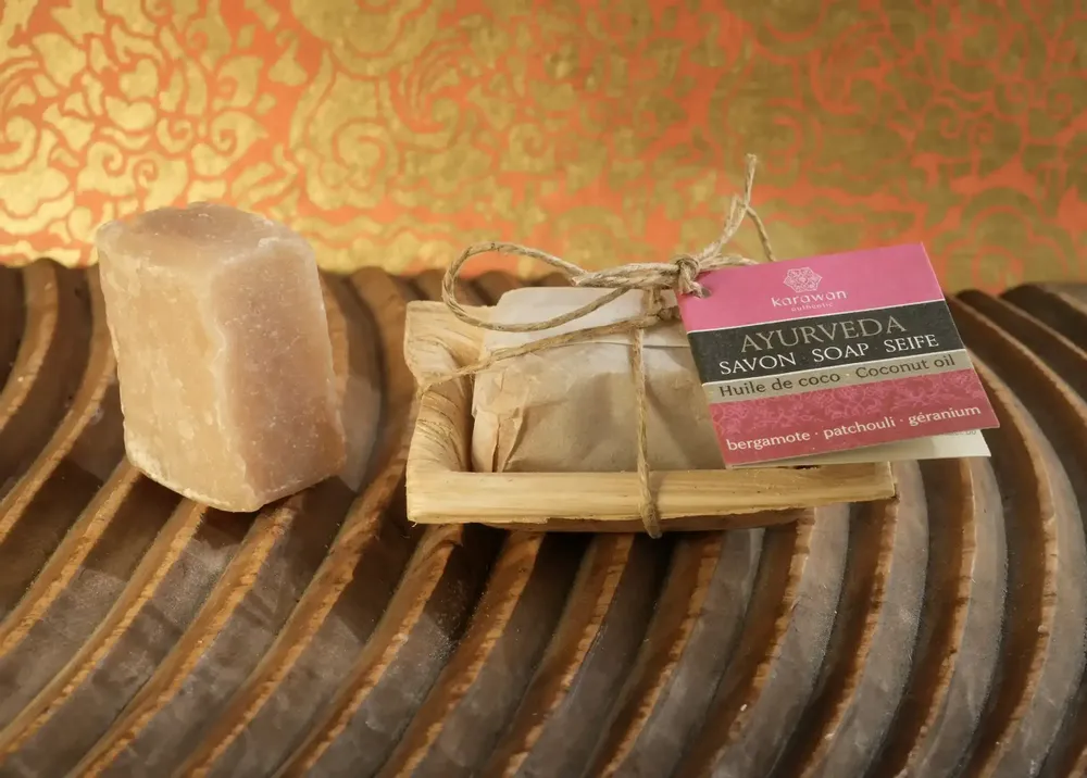 Soaps - AYURVEDIC SOLID SOAP - BERGAMOT - SMALL SIZE - KARAWAN AUTHENTIC