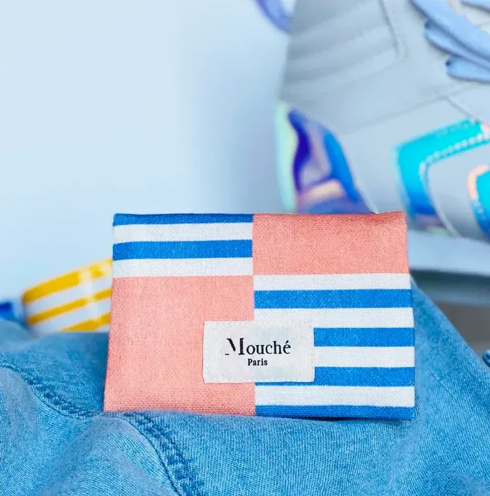 Linens - L'Essentiel pouch and its 2 tissue handkerchiefs - MOUCHÉ PARIS